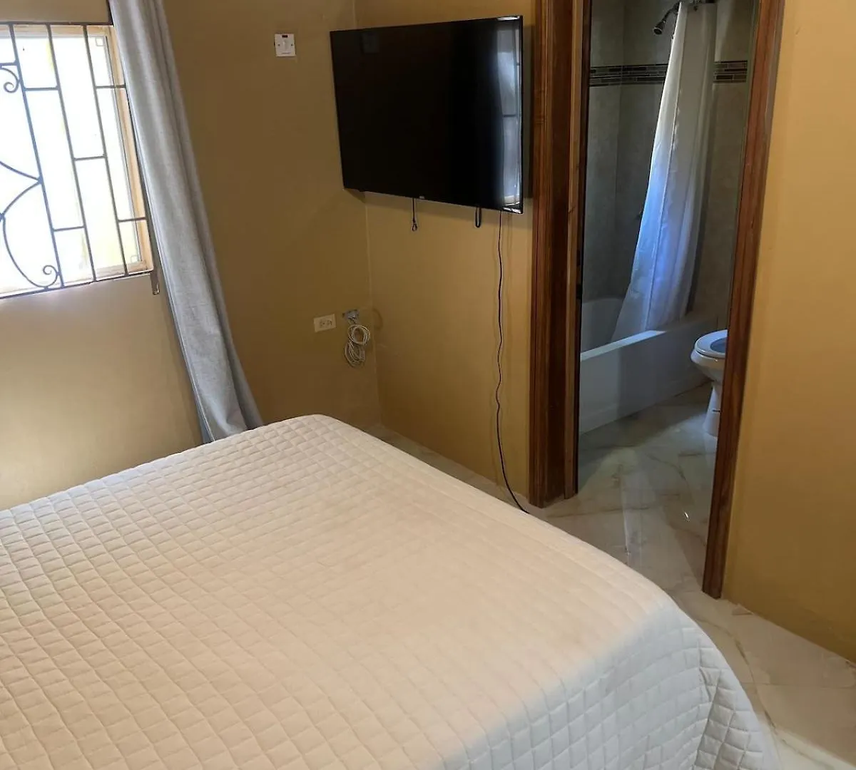 Whitehall Villa 네그릴 아파트